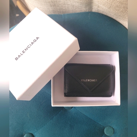 Balenciaga black envelope wallet with box and cards - Picture 4 of 11